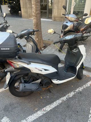 Scooter SYM 125cc Automática