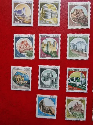 Lotto francobolli castelli italiani