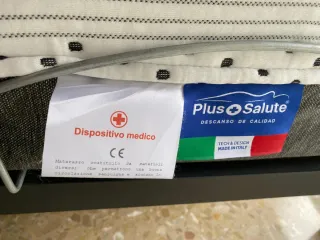 Cama articulada metálica