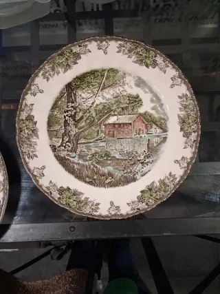 12 Platos Llanos Johnson Bros Porcelana 27 cm.