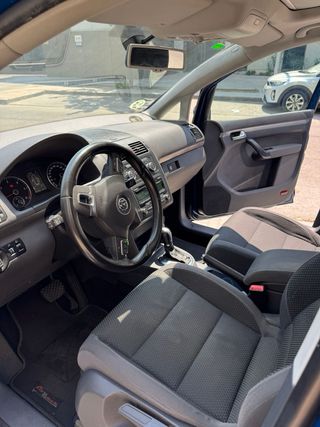 Volkswagen Touran II 2012