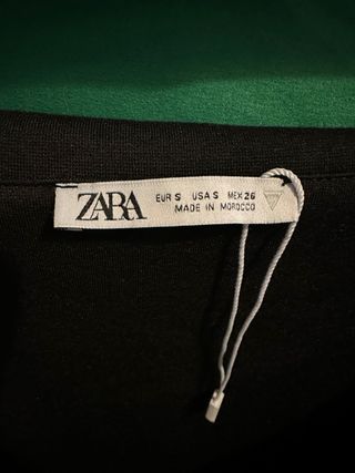 Zara Maglia Corta Nera