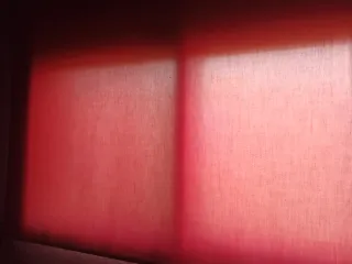 Estor enrollable color granate, burdeos