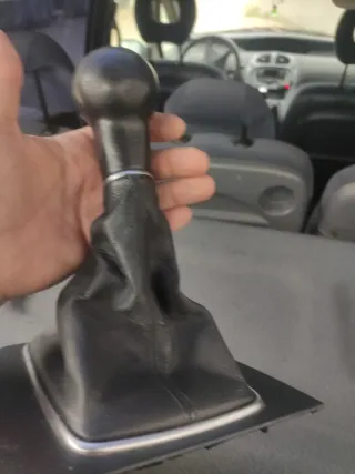 Pomo 6 velocidades Seat Exeo