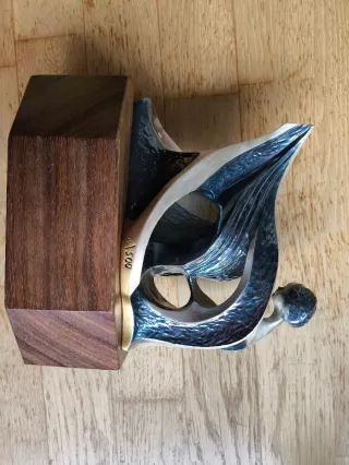 Escultura Juventud Jaime Perelló  Miró