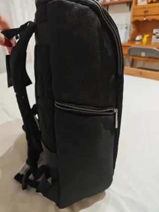 Zaino Roncato nero nuovo con etichette