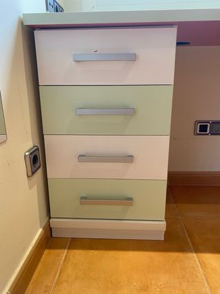 Cama nido con escritorio y cajones