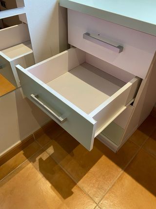 Cama nido con escritorio y cajones