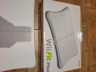 Nintendo Wii + Tabla Wii Fit Plus