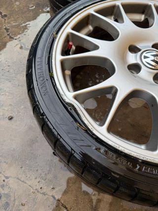 Llantas Volkswagen 225/40/18 originales bbs