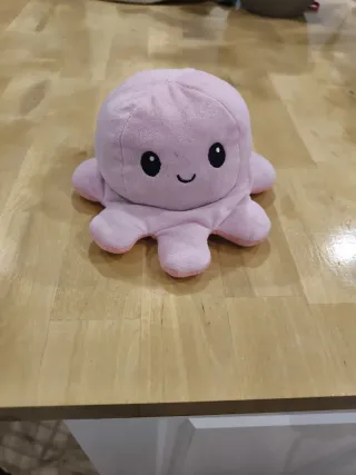 Peluche Pulpo Rosa enfadado/contento 21 cm