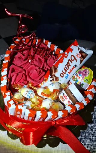 Cesta San Valentín Kinder y Nutella