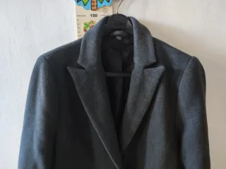 Abrigo de paño gris