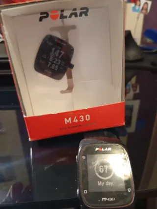 Polar M430 Negro con caja y cargador