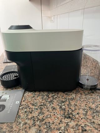 Cafetera Nespresso Vertuo Krups