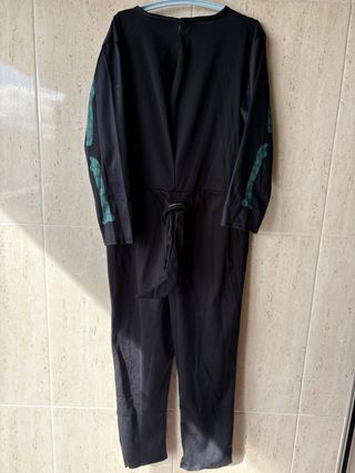 Disfraz esqueleto con cola Talla S (110-122 cm) 6€