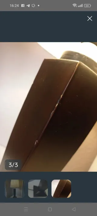 Lámpara de mesa madera y metal