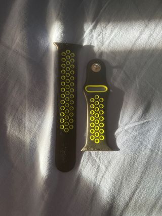 Cinturino sport Apple Watch 40mm nero/giallo