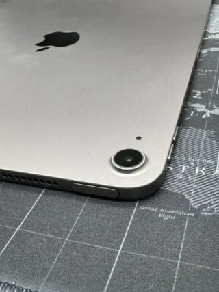 iPad Air 7 11” M3 128GB Plata Nuevo