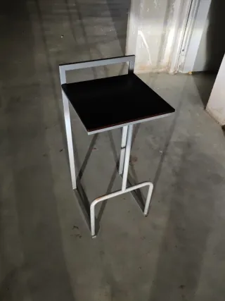 Taburete alto metal y madera