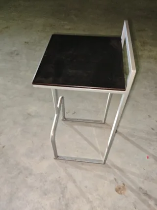 Taburete alto metal y madera