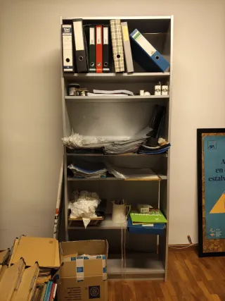 Estantería Metálica Gris y Blanca