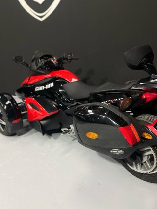 Can-Am Spyder
