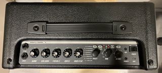 Amplificador Guitarra Fender Mustang I v2