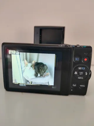 Cámara Canon PowerShot ELPH 360 HS Negra