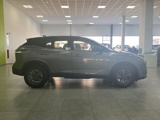 Nissan Qashqai Acenta 1.3 DIG-T 158CV Xtronic MHEV