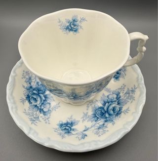 Taza de té Royal Albert “Tiffany”