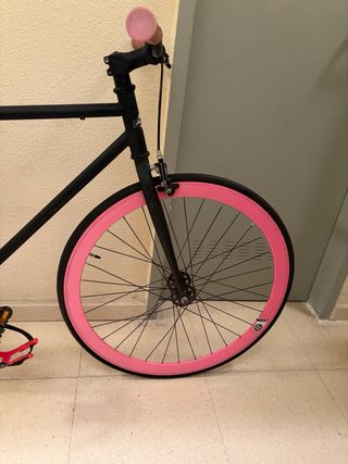 Bicicleta Fixie Negra mate y Rosa