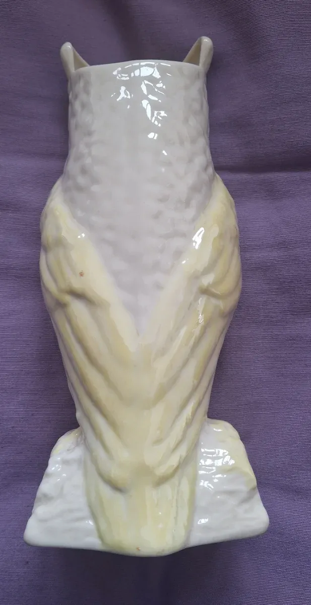 Búho de Cerámica Belleek