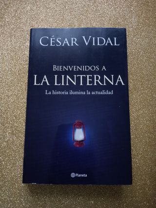 BIENVENIDOS a LA LINTERNA La historia ilumina...