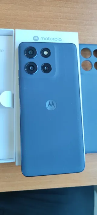 Motorola G86 Power 5G 2 meses uso