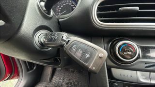 Hyundai Kona 1.0 TGDI Klass 4x2 88 kW (120 CV)