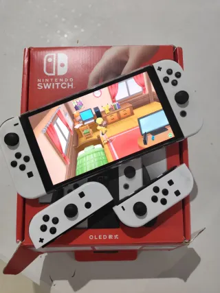Nintendo Switch OLED Blanca + Mandos