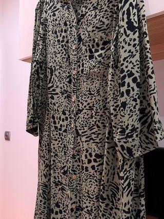 Vestido Camisa Estampado Verde y Negro