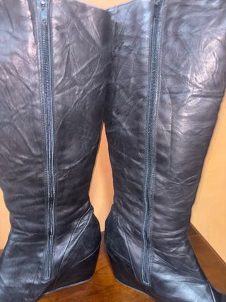 Botas de piel mujer tacón cuña marrones
