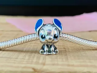 Charm | Stitch orejas azules Disney