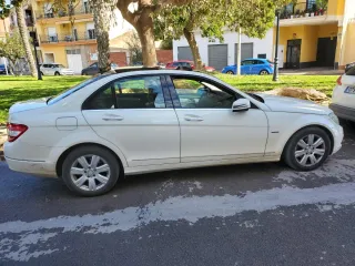 Mercedes-Benz Clase C 2010