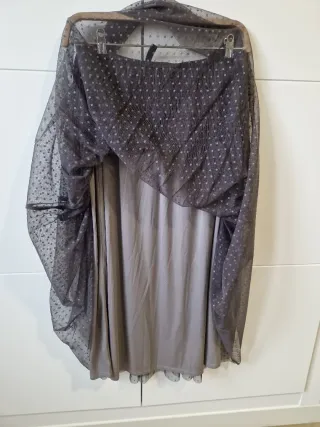 Falda tul plumeti gris
