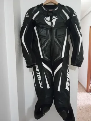 Traje de moto RTECH deportivo negro y blanco