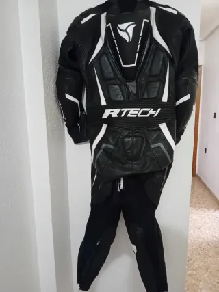 Traje de moto RTECH deportivo negro y blanco