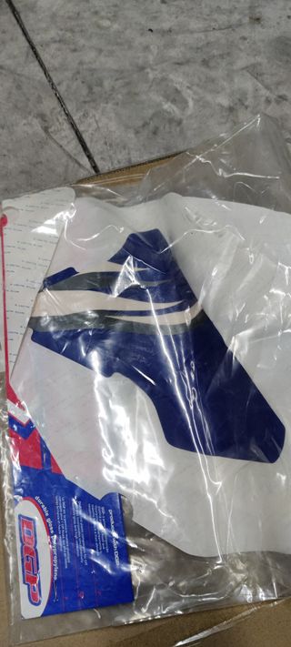 Pegatinas Depósito Yamaha YZ 125 2001