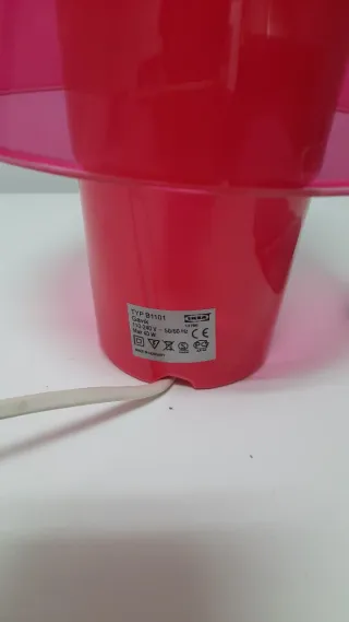 Lámpara mesilla Gavik IKEA