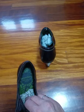 Zapatos Wonders Tacon Cuero Negro