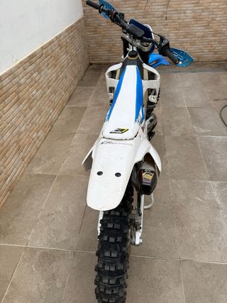 TM Racing 300 2T ENDURO 2016 No hago cambios.