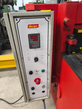 Cizalla mecánica Blecken 1400 X3 mm