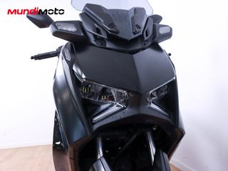 YAMAHA X-MAX 300 TECH MAX